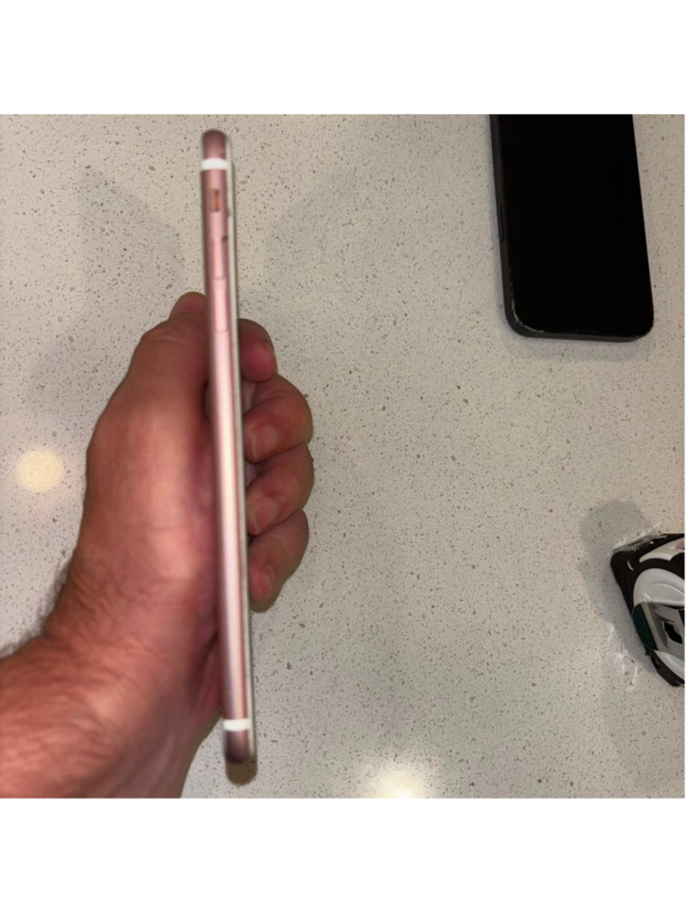 Apple iPhone 7 Plus Rose Gold A1784 Untested Cracked As Is Parts Repair #C151b - Picture 9 of 10